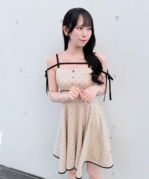 NOMAE(ノーマエ)の「アームリボンワンピース(ワンピース・レディース・ベージュ/グレー/ブラウン/ダークブルー・FREE)」の16枚目の写真