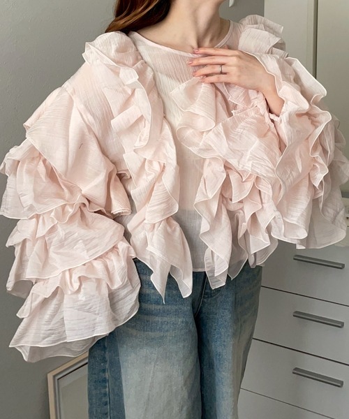 merrylatte（メリーラテ）の「ボリューム ラッフル フリル シアーブラウス【NOUA】（シャツ/ブラウス・レディース・ピンク/ホワイト・FREE）」の6枚目の写真
