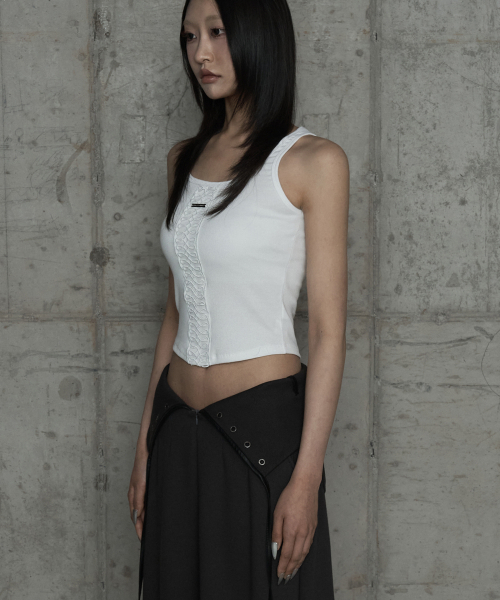 ETRE AU SOMMET（エトレオソメ）の「Crochet Point Short Sleeve (Ivory)（Tシャツ/カットソー・レディース・アイボリー・FREE）」の2枚目の写真