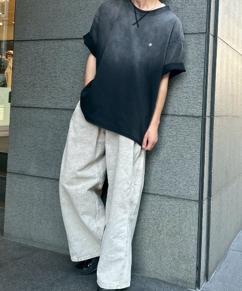 CONVERSE TOKYO（コンバーストウキョウ）の「GRADATION DYE CUT-OFF TEE（Tシャツ/カットソー・レディース・ネイビー/ブラウン/ブラック・SMALL/MEDIUM）」の21枚目の写真