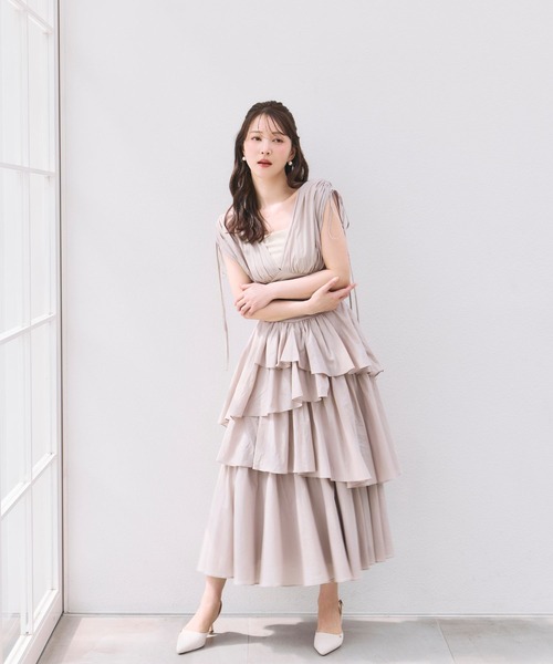 polaura(ポローラ)の「エアリーティアードビスチェワンピース(ワンピース・レディース・オフホワイト/ネイビー/ピンク・M/S)」の18枚目の写真