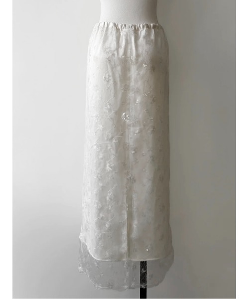 AMOMMA(アモマ)の「SPARKLING SHEER FLOWER SKIRT(スカート・レディース・White/Black・FREE)」の4枚目の写真