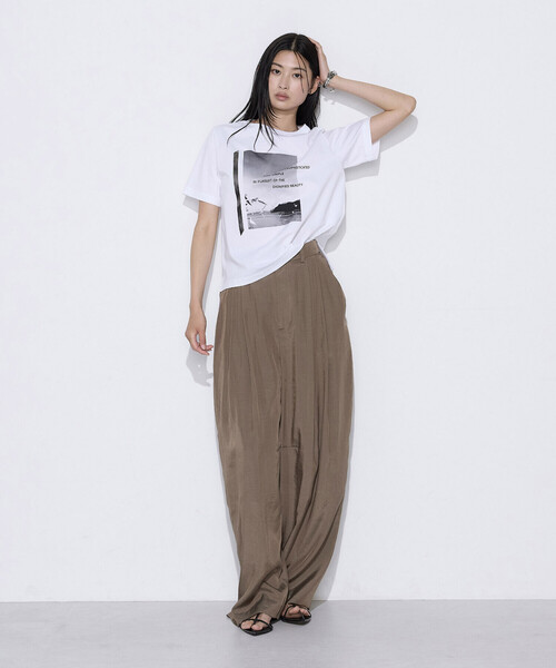 COMME CA(コムサ)の「スーピマコットンポンチ Tシャツ(Tシャツ/カットソー・レディース・ホワイト/サックスブルー/ネイビー/グリーン/トップグレー・9号/11号)」の16枚目の写真