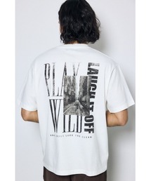 バーティカルグラフィックTシャツ