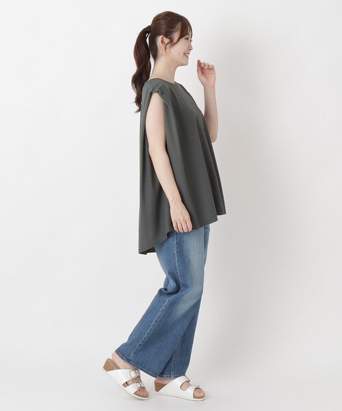 one'sterrace(ワンズテラス)の「【ひんやり】接触冷感 ノースリーブ鹿の子プルオーバー(Tシャツ/カットソー・レディース・グレー系その他7/カーキ系5/ブラック系8・02)」の8枚目の写真