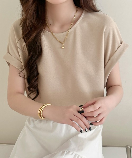DAY CLOSET(デイ クローゼット)の「【こなれて見えるサイドスリット】無地 フレンチ スリーブ ラウンドネック Tシャツ レディース(Tシャツ/カットソー・レディース・ベージュ/アイボリー/ブラック・M/L)」の16枚目の写真