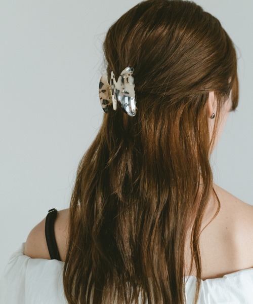 VANNIE U(ヴァニーユー)の「ホログラムストーンミニバレッタ(バレッタ/ヘアクリップ・レディース・ホワイト/ライトブルー/その他・FREE)」の14枚目の写真