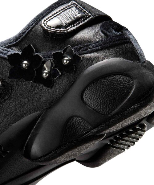 NIKE（ナイキ）の「ナイキ エア リフト ウィメンズシューズ / Nike Air Rift Women's Shoes IV5682-001 Black（スニーカー・レディース・ブラック・25/24/23/26）」の8枚目の写真