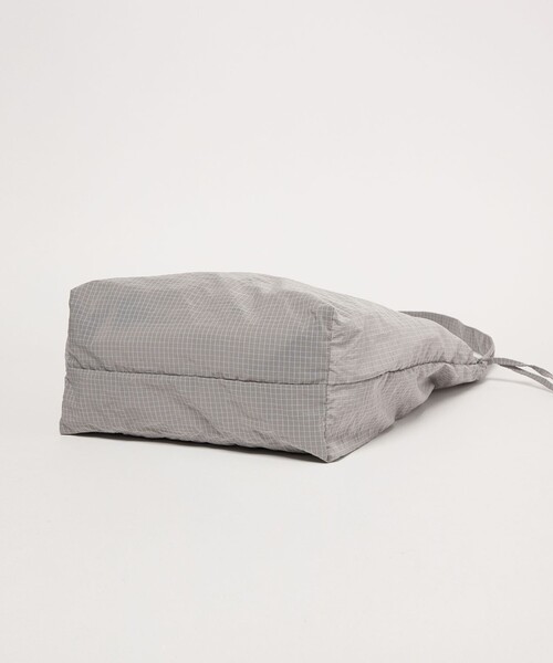 PACKING(パッキング)の「【別注】<PACKING>GLR リップストップ トートバッグ(ショルダーバッグ・メンズ・ダークブラウン/マスタード/ライトグレー・FREE)」の9枚目の写真