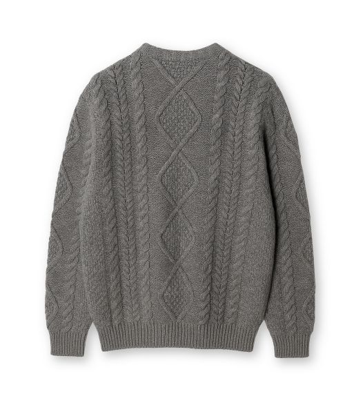 EDINBURGH CLUB(エディンバラクラブ)の「ARAN CREW-NECK SWEATER (GREY)(ニット/セーター・メンズ・グレー・SMALL/LARGE/X-LARGE)」の2枚目の写真