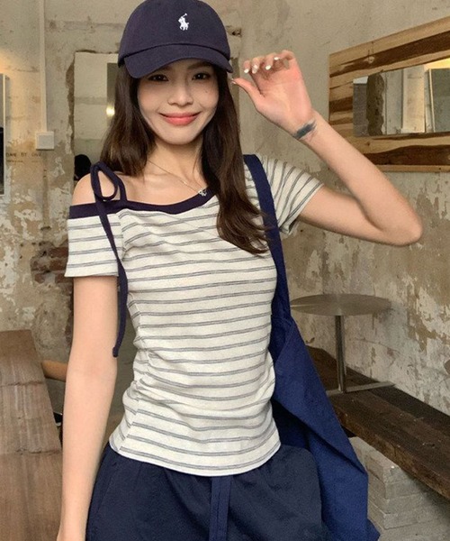 meJane(ミージェーン)の「ワンショルダーリボン ボーダーTシャツ(Tシャツ/カットソー・レディース・オフホワイト・FREE)」の9枚目の写真