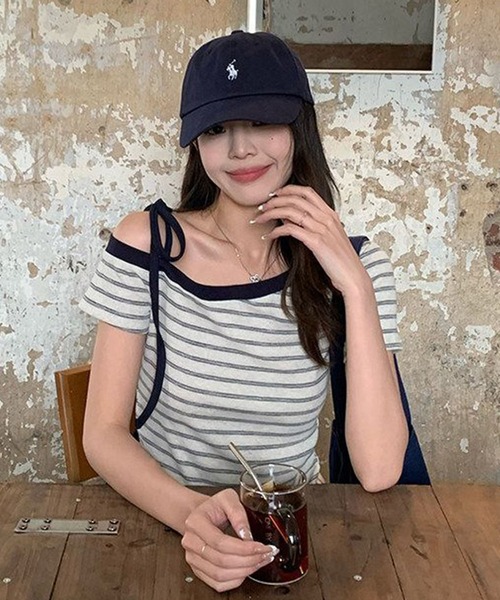 meJane(ミージェーン)の「ワンショルダーリボン ボーダーTシャツ(Tシャツ/カットソー・レディース・オフホワイト・FREE)」の13枚目の写真