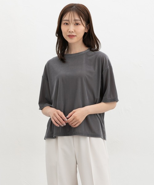 Honeys(ハニーズ)の「ベロアトップス(Tシャツ/カットソー・レディース・グレイッシュブルー/スミクロ/モカ・LL/L/M/S)」の6枚目の写真