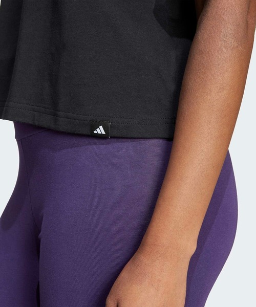 adidas（アディダス）の「ミニグラフィックTシャツ / アディダス adidas（Tシャツ/カットソー・レディース・ブラック・X-SMALL/X-LARGE/MEDIUM/SMALL/XX-LARGE/LARGE）」の5枚目の写真