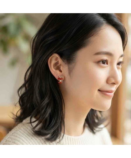 tone(トーン)の「【88eighty-eight】レッドアップルエレガントミニピアス【import】(MA)(ピアス(両耳用)・レディース・レッド・FREE)」の4枚目の写真