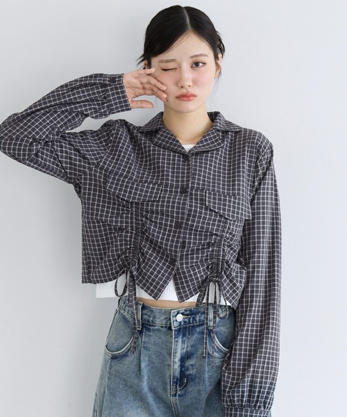 coca(coca)(コカ)の「ユース シャーリングシャツ(シャツ/ブラウス・レディース・ホワイト/ブラック・M/S/L)」の1枚目の写真