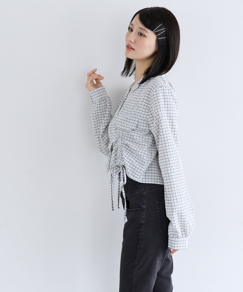 coca(coca)(コカ)の「ユース シャーリングシャツ(シャツ/ブラウス・レディース・ホワイト/ブラック・M/S/L)」の4枚目の写真