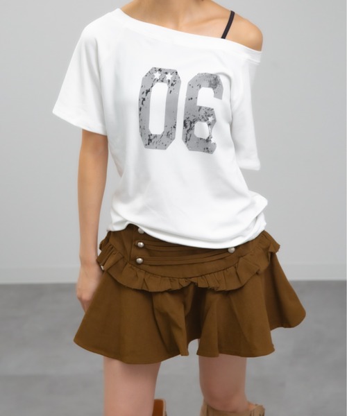 MEMECLE(メメクル)の「【 MEMECLE / メメクル 】ナンバリング スターロゴ ワンショルカットソー(Tシャツ/カットソー・レディース・ブラック/ホワイト/グレー・SMALL/MEDIUM)」の20枚目の写真