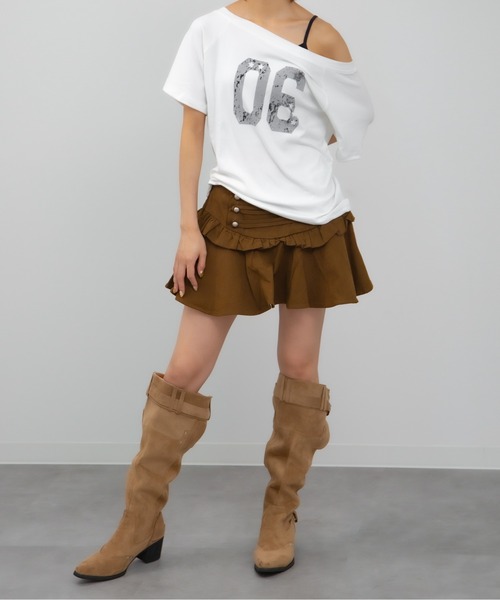 MEMECLE(メメクル)の「【 MEMECLE / メメクル 】ナンバリング スターロゴ ワンショルカットソー(Tシャツ/カットソー・レディース・ブラック/ホワイト/グレー・SMALL/MEDIUM)」の22枚目の写真