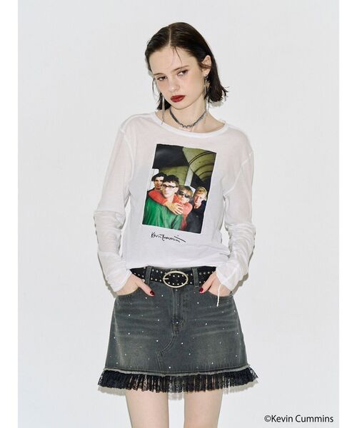 jouetie(ジュエティ)の「【KevinCummins×PosTokyo】シアーロングスリーブTシャツ(Tシャツ/カットソー・レディース・オフホワイト/ブラック・FREE)」の7枚目の写真