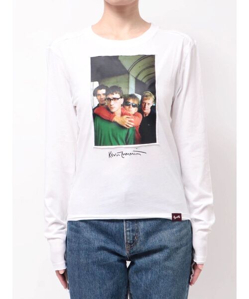 jouetie(ジュエティ)の「【KevinCummins×PosTokyo】シアーロングスリーブTシャツ(Tシャツ/カットソー・レディース・オフホワイト/ブラック・FREE)」の10枚目の写真