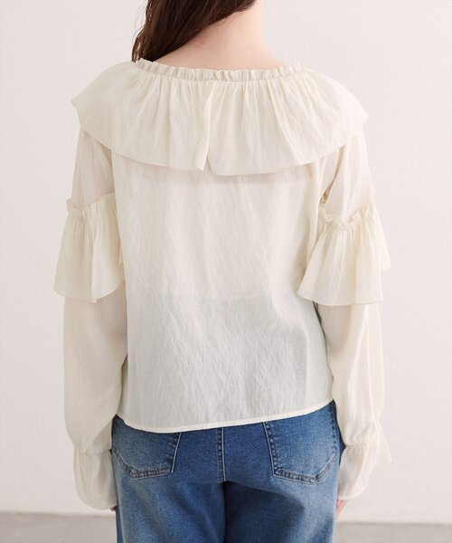 natural couture（ナチュラルクチュール）の「Vネックフリル衿キャンディスリーブブラウス（シャツ/ブラウス・レディース・アイボリー/レッド系その他/ブラウン・FREE）」の11枚目の写真