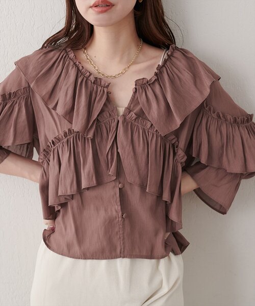 natural couture（ナチュラルクチュール）の「Vネックフリル衿キャンディスリーブブラウス（シャツ/ブラウス・レディース・アイボリー/レッド系その他/ブラウン・FREE）」の21枚目の写真