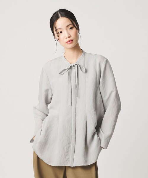 BEAUTY&YOUTH UNITED ARROWS(ビューティーアンドユースユナイテッドアローズ)の「レーヨンポリエステル タイ タックシャツ(シャツ/ブラウス・レディース・ライトグレー/オフホワイト/ブラック・FREE)」の1枚目の写真