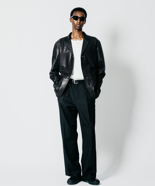 CRIMIE(クライミー)の「4-BUTTON TAILORED SHEEP LEATHER SUIT JACKET WITH 3-BUTTON LOOK(テーラードジャケット・メンズ・ブラック・XXL/XL/L/M/S)」の10枚目の写真