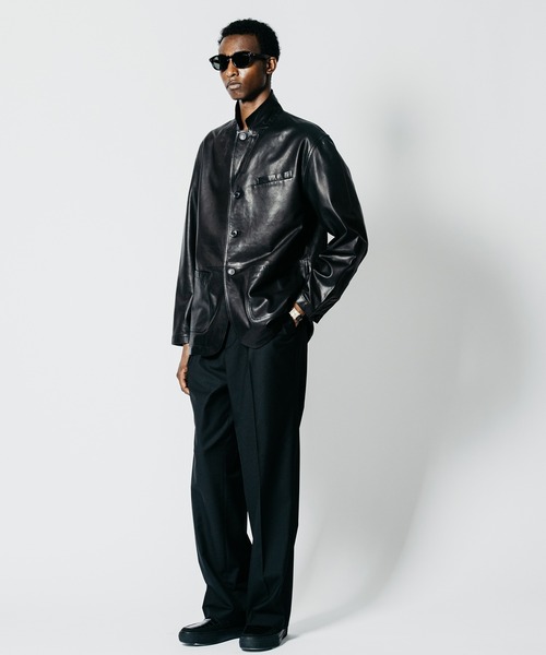 CRIMIE(クライミー)の「4-BUTTON TAILORED SHEEP LEATHER SUIT JACKET WITH 3-BUTTON LOOK(テーラードジャケット・メンズ・ブラック・XXL/XL/L/M/S)」の12枚目の写真