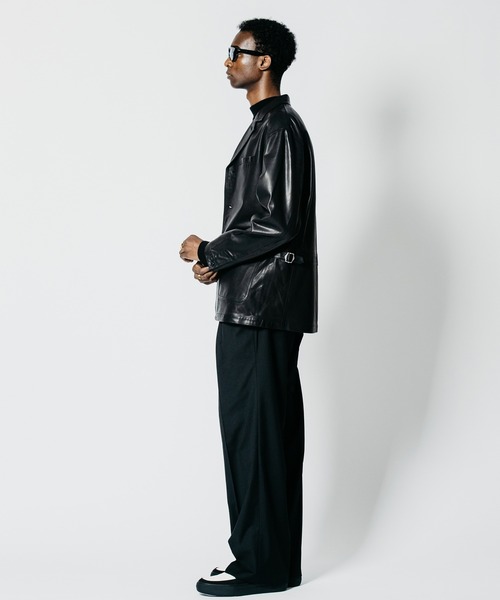 CRIMIE(クライミー)の「4-BUTTON TAILORED SHEEP LEATHER SUIT JACKET WITH 3-BUTTON LOOK(テーラードジャケット・メンズ・ブラック・XXL/XL/L/M/S)」の13枚目の写真