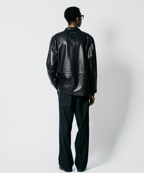 CRIMIE(クライミー)の「4-BUTTON TAILORED SHEEP LEATHER SUIT JACKET WITH 3-BUTTON LOOK(テーラードジャケット・メンズ・ブラック・XXL/XL/L/M/S)」の14枚目の写真