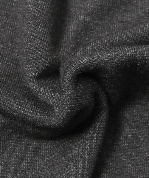 ADHOC(アドホック)の「男女兼用 ベーシック モックネック ニット (DK-GREY) (HCALKA2)(ニット/セーター・レディース・その他・90/100/95/105)」の5枚目の写真