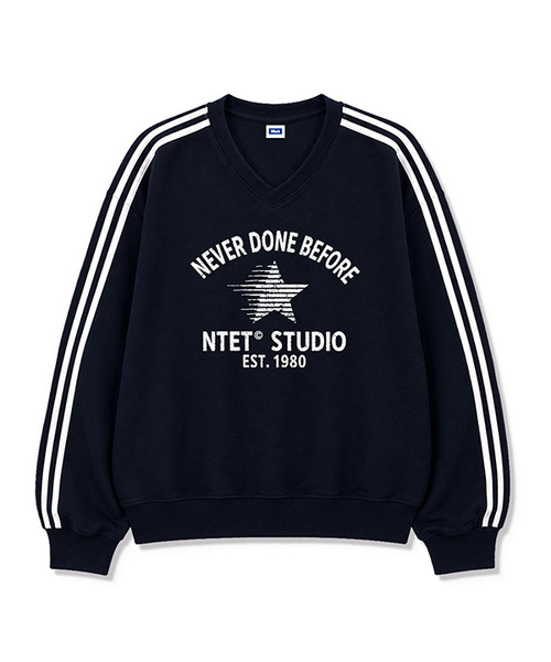 NTET(エンティーイーティー)の「NEVERSTAR トラックVネックスウェット (4color)(スウェット・メンズ・ライトグレー/ブラック/ネイビー/グレー・SMALL/MEDIUM/LARGE/X-LARGE)」の4枚目の写真