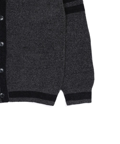 The DUFFER of ST.GEORGE（ザダファーオブセントジョージ）の「CHENILLE LINE KNIT CARDIGAN：シェニール ライン ニットカーディガン（カーディガン/ボレロ・メンズ・チャコールグレー/ブラック・MEDIUM/X-LARGE/LARGE）」の7枚目の写真