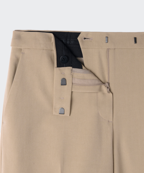 MUSINSA STANDARD WOMAN（ムシンサスタンダードウーマン）の「ウィメンズワイドヒドゥンバンディングスラックス[クラシックベージュ]（スラックス・レディース・その他・34/32/30/31/24/25/26/27/28/29）」の4枚目の写真