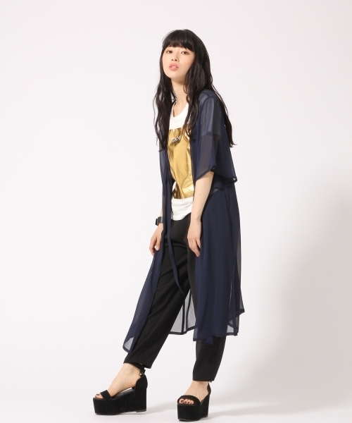 HARE(ハレ)の「ロングガウンシャツ5分袖(HARE)(シャツ/ブラウス・レディース・その他1/ライトグレー・ONE SIZE)」の2枚目の写真