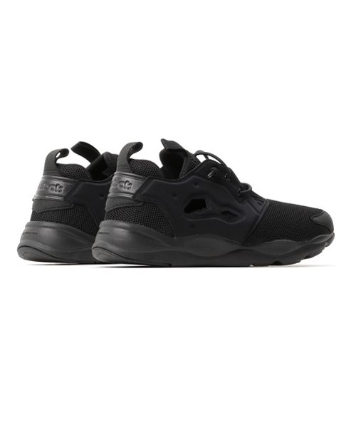 Reebok(リーボック)の「Reebok INSTAPUMP FURY ROAD(スニーカー・メンズ・ブラック・27)」の4枚目の写真