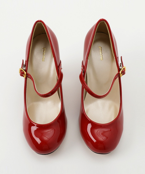 flune(フリューン)の「ラウンドトゥ ストラップパンプス(パンプス・レディース・レッド/ブラック/ブラウン系その他/ベージュ/ピンクベージュ/チャコール/グレイッシュベージュ/ブルー系その他・21.5cm/26.5cm/22.5cm/23.5cm/24.5cm/24.0cm/21.0cm/23.0cm/25.5cm/25.0cm/26.0cm/22.0cm/27.0cm)」の10枚目の写真