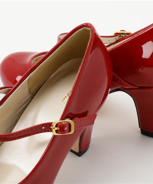 flune(フリューン)の「ラウンドトゥ ストラップパンプス(パンプス・レディース・レッド/ブラック/ブラウン系その他/ベージュ/ピンクベージュ/チャコール/グレイッシュベージュ/ブルー系その他・21.5cm/26.5cm/22.5cm/23.5cm/24.5cm/24.0cm/21.0cm/23.0cm/25.5cm/25.0cm/26.0cm/22.0cm/27.0cm)」の15枚目の写真