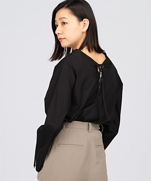 EN ROUTE(アンルート)の「BRISEMY(ブライズミー) BACK LACE-UP BLOUSE(シャツ/ブラウス・レディース・ホワイト/ブラック・FREE)」の1枚目の写真