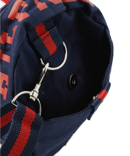 TOMMY HILFIGER（トミーヒルフィガー）の「85 TH  DUFFLE BAG（ドラムバッグ・キッズ・ホワイト・FREE）」の10枚目の写真