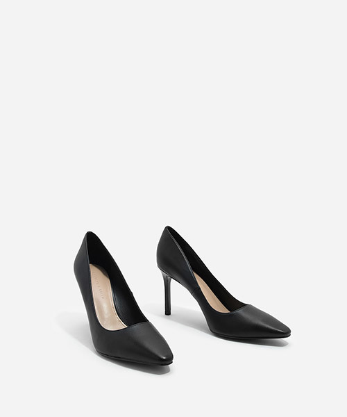 CHARLES & KEITH(チャールズ & キース)の「ポインテッドトゥパンプス / POINTED TOE PUMPS(パンプス・レディース・ブラック/ピンク/バーガンディー・22.5cm/24.5cm/23cm/25cm/23.5cm/24cm)」の10枚目の写真