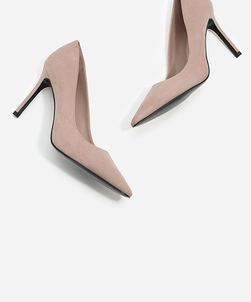 CHARLES & KEITH(チャールズ & キース)の「ポインテッドトゥパンプス / POINTED TOE PUMPS(パンプス・レディース・ブラック/ピンク/バーガンディー・22.5cm/24.5cm/23cm/25cm/23.5cm/24cm)」の22枚目の写真