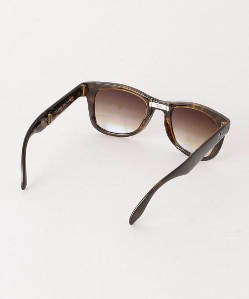 Ray-Ban（レイバン）の「＜RayBan＞FOLDING WAYFARER サングラス（サングラス・レディース・ブラウン・FREE）」の3枚目の写真