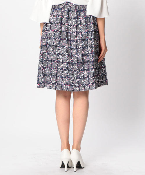 NARACAMICIE（ナラカミーチェ）の「フクレジャカードスカート（スカート・レディース・ネイビー/グリーン・LARGE/MEDIUM/SMALL）」の17枚目の写真