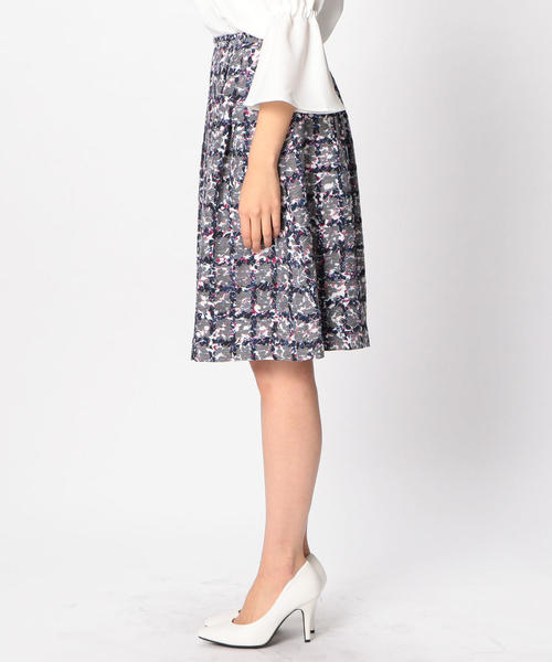 NARACAMICIE（ナラカミーチェ）の「フクレジャカードスカート（スカート・レディース・ネイビー/グリーン・LARGE/MEDIUM/SMALL）」の10枚目の写真