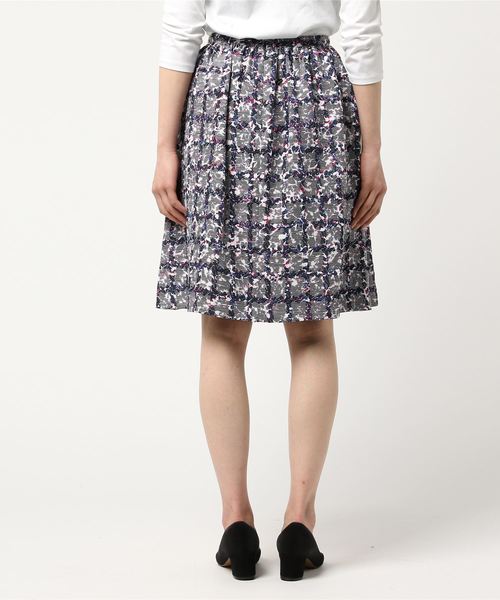 NARACAMICIE（ナラカミーチェ）の「フクレジャカードスカート（スカート・レディース・ネイビー/グリーン・LARGE/MEDIUM/SMALL）」の4枚目の写真