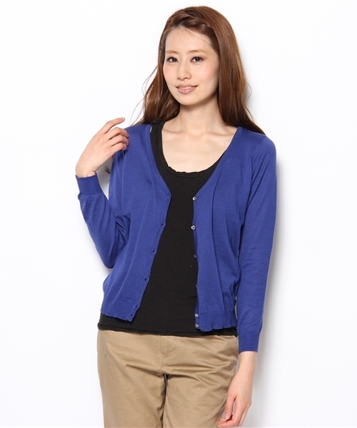 earth music&ecology（アースミュージックアンドエコロジー）の「ピマコットンVカーディガン（カーディガン/ボレロ・レディース・ネイビー/レッド/ピンク/ロイヤルブルー/イエロー/グリーン/ベージュ系その他/杢グレー・SMALL/MEDIUM）」の12枚目の写真