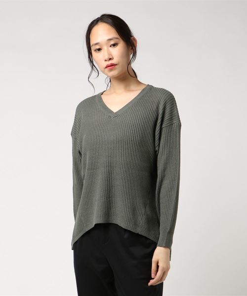 AMERICAN HOLIC（アメリカンホリック）の「・長袖ワッフル編み両Vネックプルオーバー（ニット/セーター・レディース・オフホワイト/ライトカーキ/ネイビー/ブラック/杢グレー・FREE）」の4枚目の写真